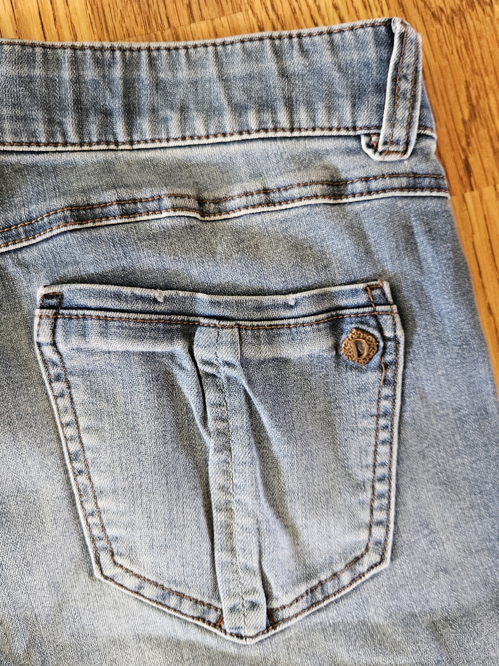 Democracy Light Blue Flared Jeans with Frayed Hem - Picture 7 of 7